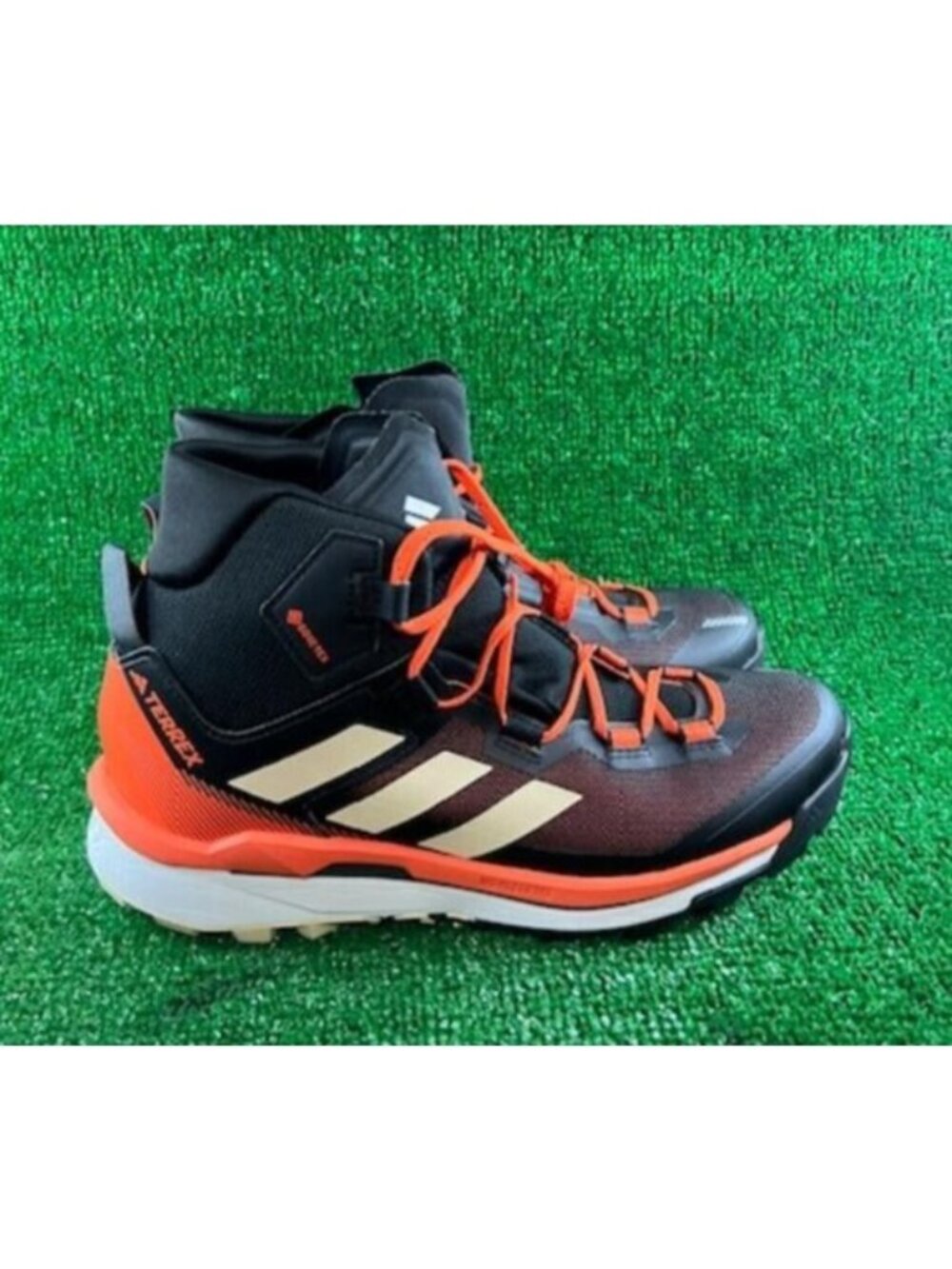Men's Adidas Terrex Skychaser Tech GORE-TEX Hiking Shoes GV9034 Size 7.5
